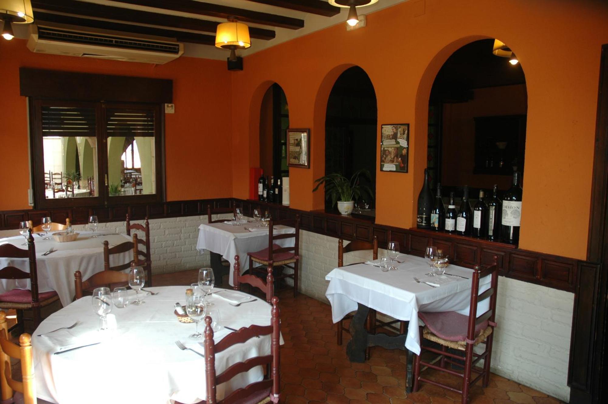 Hotel Restaurant El Bosc Banyeres del Penedes Εξωτερικό φωτογραφία