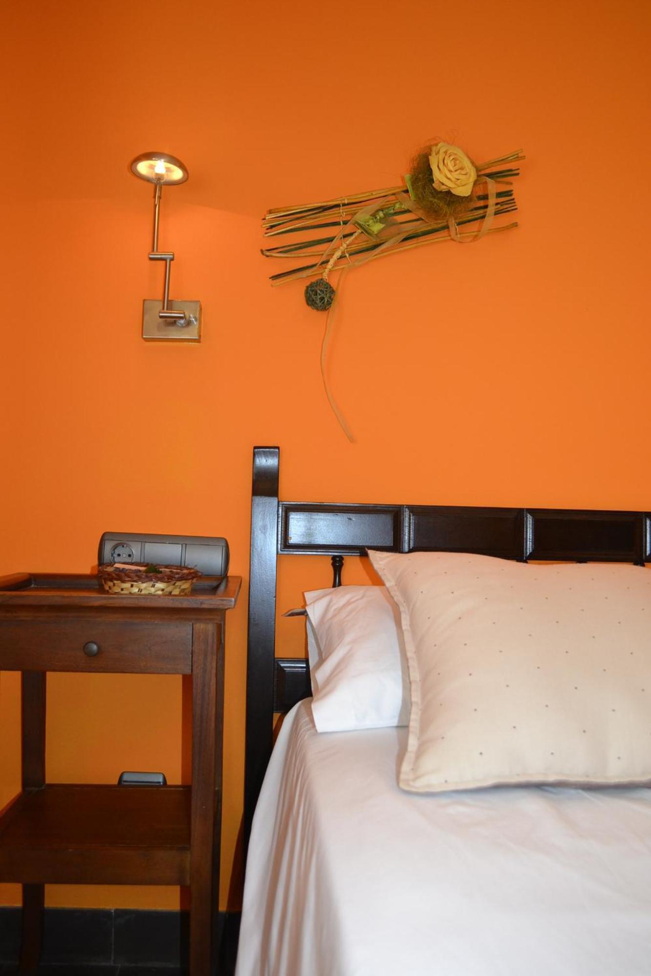 Hotel Restaurant El Bosc Banyeres del Penedes Δωμάτιο φωτογραφία