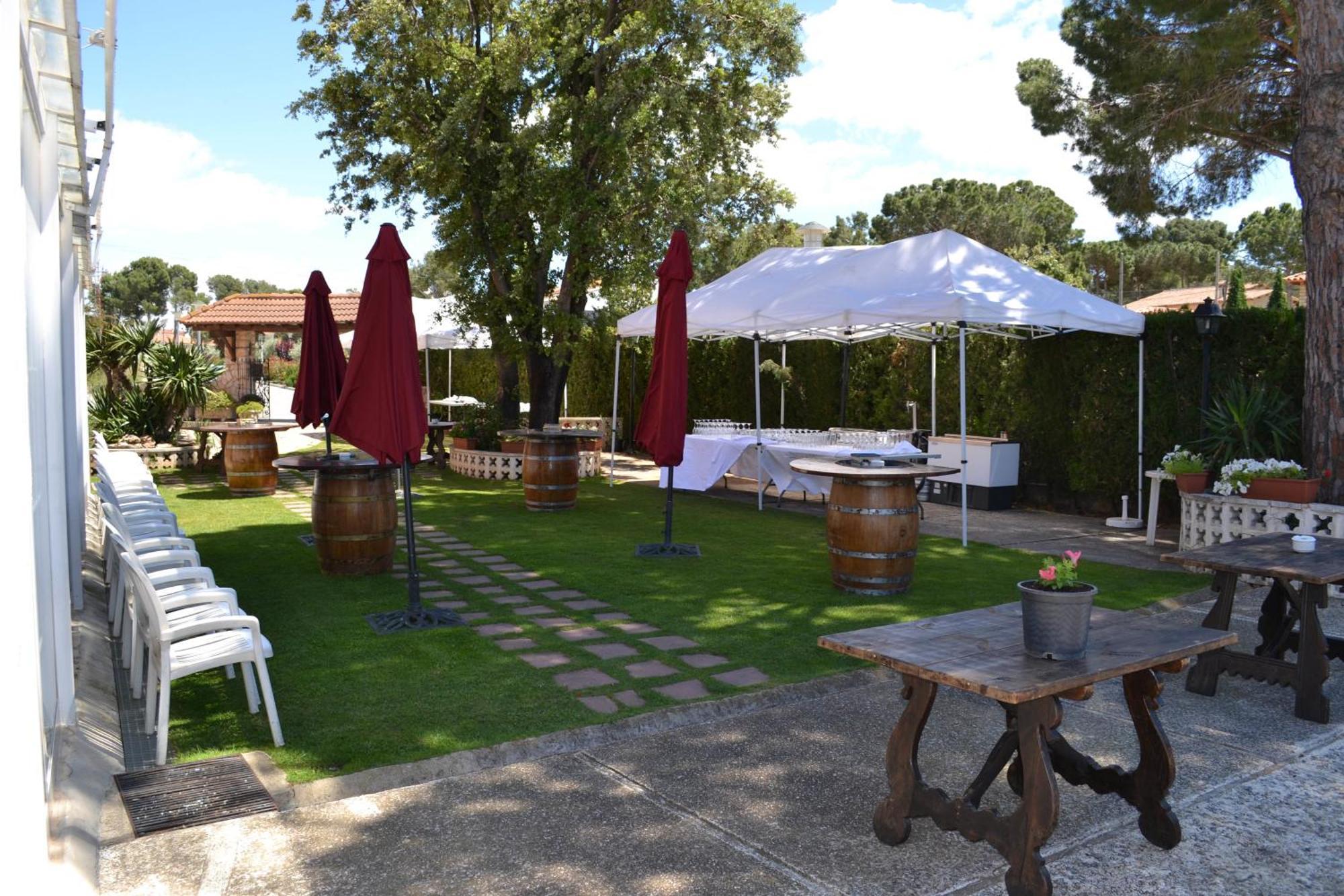 Hotel Restaurant El Bosc Banyeres del Penedes Δωμάτιο φωτογραφία