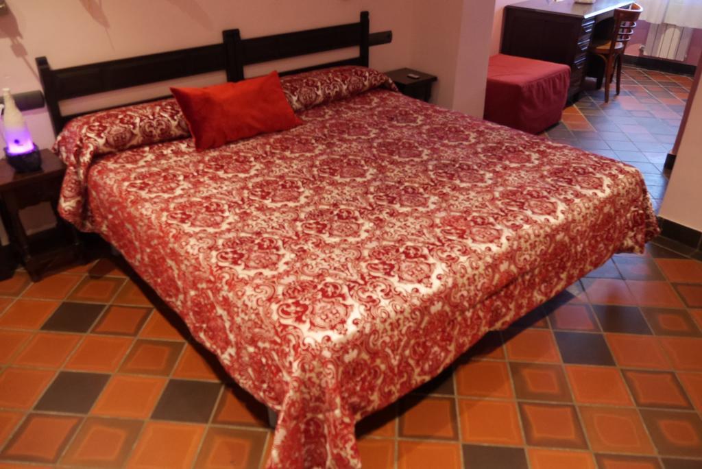 Hotel Restaurant El Bosc Banyeres del Penedes Εξωτερικό φωτογραφία