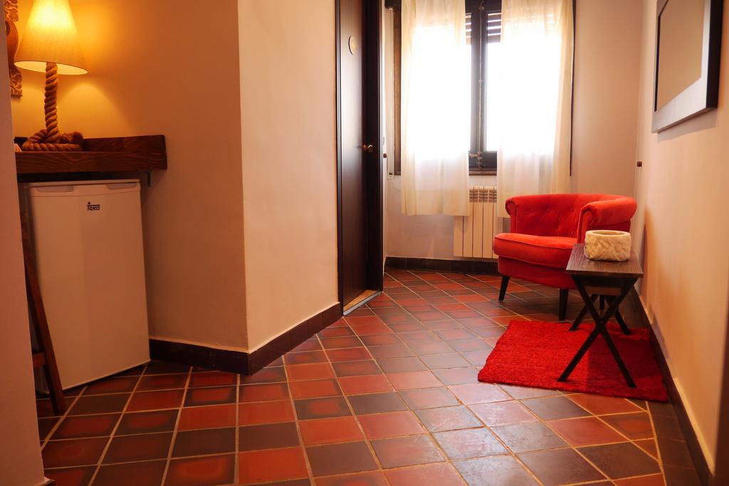 Hotel Restaurant El Bosc Banyeres del Penedes Εξωτερικό φωτογραφία